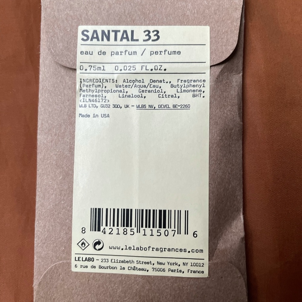 Le labo Santal 33